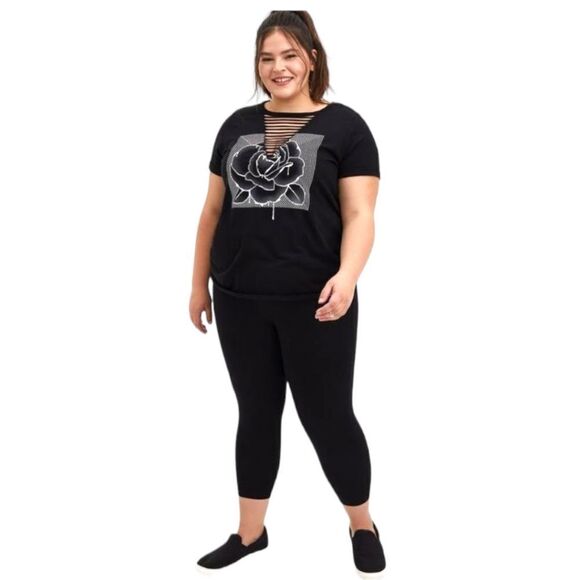 NWOT TORRID Plus Size Black Premium Signature Waist Capri's 4X - Picture 1 of 14